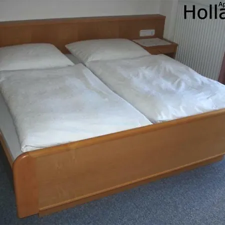 Apartment Hollaus